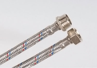 Подводка гибкая д/воды 2,5 г/ш /стальная гайка/ SLAVA 1/10/40