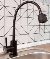 Смеситель д/кухни шар. с гибким изливом Булат нерж.сталь 511516 черный АНТЕЙ 1/10