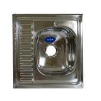 Мойка нерж.сталь накладная 0,8мм 600*600 прав вып. 3 1/2 с сифоном гл.18см