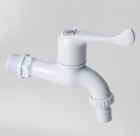 Кран пласт.белый с нос. со штуц. ST52Р